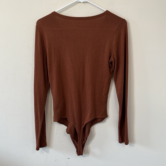 Abercrombie & Fitch Brown Long Sleeve Bodysuit - Picture 6 of 10